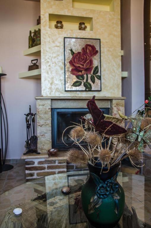 Menecrates Rustic - San Matteo Apartment Agios Matthaios  Luaran gambar
