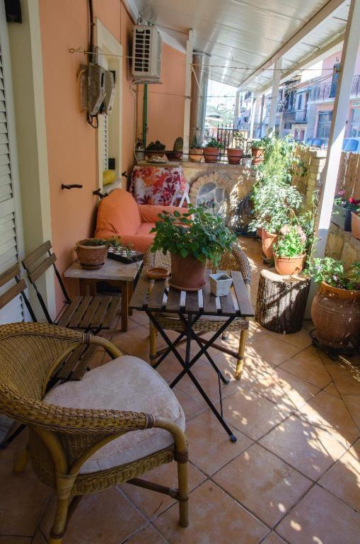 Menecrates Rustic - San Matteo Apartment Agios Matthaios  Luaran gambar