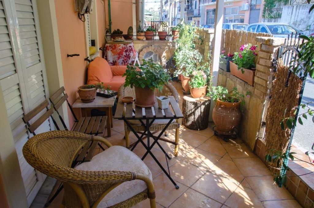 Menecrates Rustic - San Matteo Apartment Agios Matthaios  Luaran gambar