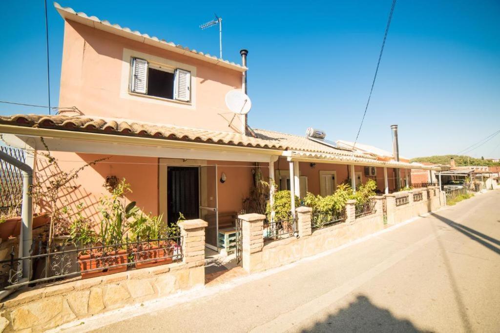 Menecrates Rustic - San Matteo Apartment Agios Matthaios  Luaran gambar
