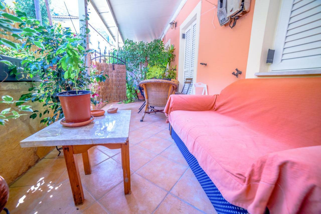 Menecrates Rustic - San Matteo Apartment Agios Matthaios  Luaran gambar
