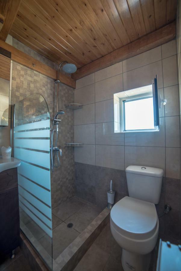 Menecrates Rustic - San Matteo Apartment Agios Matthaios  Luaran gambar